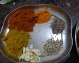 கிராமத்து முறை திருக்கை மீன் குழம்பு(Thirukkai meen kulambu recipe in tamil) ரெசிபி ஸ்டேப் 1 புகைப்படம்