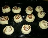 A picture of step 4 of Chocolate spiral buns.