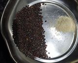 A picture of step 2 of Raw papaya sambharo.