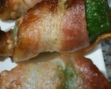 Foto del paso 4 de la receta: Pimientos de padrón relleno de queso y bacon