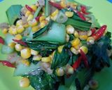 Foto langkah ke 5 dari resep Tumis Pakcoy Jagung Manis Sederhana Mudah.