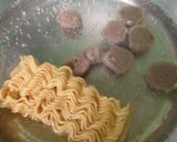Foto langkah ke 2 dari resep Seblak ceker pedas simple.