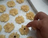 Foto langkah ke 4 dari resep Semprit Tepung Jlarut.