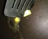 Foto langkah ke 8 dari resep Roti Canai Teburai.