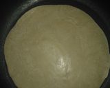 A picture of step 2 of Paratha roll.