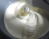 Foto langkah ke 1 dari resep Bolu kukus pandan cokelat.