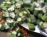 A picture of step 4 of Bhindi.