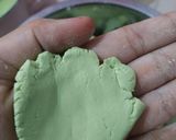 Foto langkah ke 5 dari resep Klepon Pandan Asli.