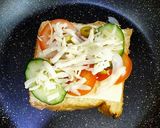 Gambar langkah 1 resipi Vege sandwich with cheese / Sandwich sayur dengan keju.