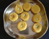 मावा गुजिया (Mawa Gujiya Recipe In Marathi) रेसिपी स्टेप 3 फोटो 