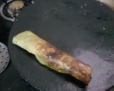 A picture of step 6 of Sprouts moong chila.