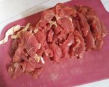 Foto langkah ke 1 dari resep Gyudon / Beef Bowl (daging sapi masak bombay ala Yo**i*oya).