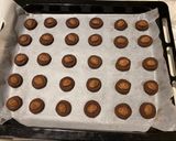 Foto langkah ke 3 dari resep Choco Butter Cookies.