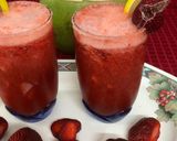 A picture of step 6 of Strawberry Tender Coconut Spritzer.