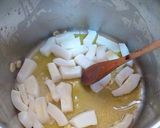 Foto del paso 10 de la receta: Sopa de mariscos a los tres caldos e infusionada con azafrán
