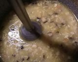 A picture of step 3 of Pork loin with mushroom sauce.