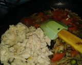 A picture of step 4 of Chicken anda gotala.