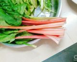 Hình bước làm 1 của món Cải cầu vồng xào thịt