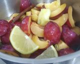A picture of step 1 of Sweet and spiced stewed plums.