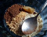 A picture of step 2 of Baked Chocolate Gujiya Patties.