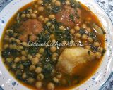 Foto del paso 5 de la receta: Potaje de garbanzos con bacalao y espinacas