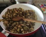 Foto del paso 1 de la receta: Guiso de berenjenas y zapallito