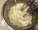 Foto del paso 1 de la receta: Queque relleno con frutillas y queso crema