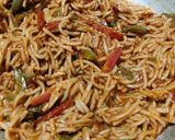 A picture of step 6 of Schezwan Udon Noodles.