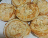 Foto del paso 11 de la receta: Caracolas con crema de turrón