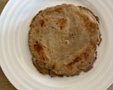 A picture of step 3 of Millet bhakhari.