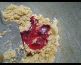 A picture of step 2 of Strawberry kalakand.