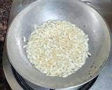 A picture of step 2 of Poha Chivda.