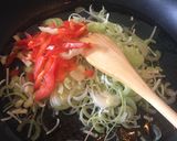 Háromsajtos sonkás baconos tészta recept fázis 2 fotója