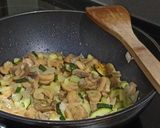 Foto del paso 2 de la receta: Arroz con Calabacín y Champiñones