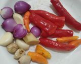 Foto langkah ke 1 dari resep Ayam lodho pedas.