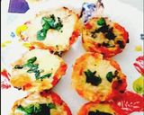 A picture of step 4 of Chicken cupcakes.