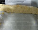 Foto del paso 7 de la receta Trenza de hojaldre, crema pastelera y pasas