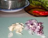 Foto langkah ke 2 dari resep Tumis Tempe Pete Daun Melinjo.