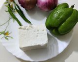 પનીર પરાઠા(Paneer Paratha Recipe In Gujarati) રેસીપી સ્ટેપ1ફોટો