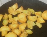 A picture of step 1 of Baigan aloo 🍆🍆🥔🧅.