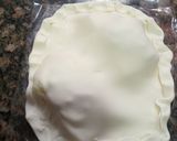 Foto del paso 2 de la receta: Empanadas express de muzzarella y verdeo en sandwichera