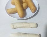 Foto del paso 2 de la receta: Deditos de queso y bocadillo