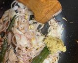 A picture of step 3 of Vegetable rice.