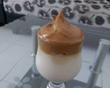 Foto langkah ke 4 dari resep Dalgona coffe.