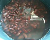 A picture of step 1 of Rajma curry.