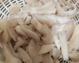 Foto langkah ke 1 dari resep Tumis Jamur Tiram.