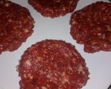 Foto del paso 2 de la receta: "Hamburguesas Caseras con fritas" 😋😋😋