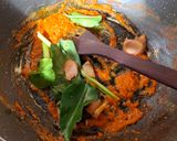 Foto langkah ke 2 dari resep Ikan Patin bumbu kuning.