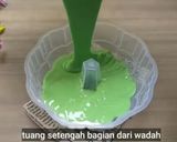Foto langkah ke 5 dari resep BOLU PUTUAYU PANDAN KUKUS ISI GULA AREN, EMPUK, LEMBUT, GURIH.