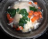 รูปขั้นตอนการทำที่ 1 ของ ต้มวุ้นเส้นไข่น้ำ🥕🥚🥬
